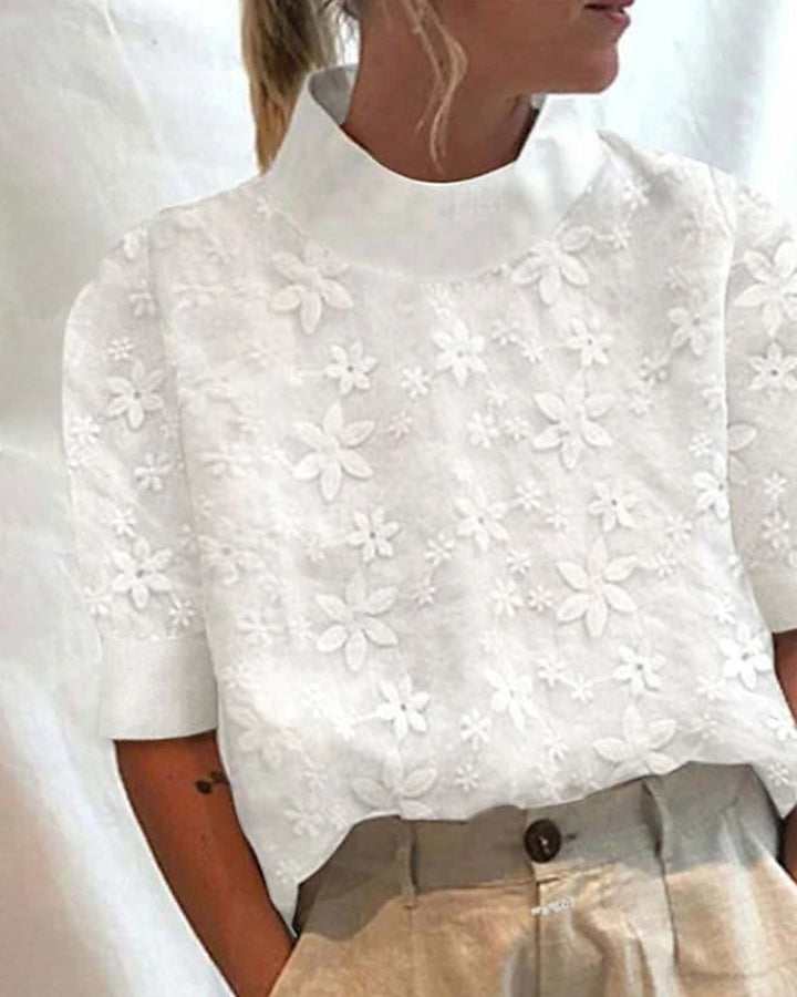 Cécile™ – Elegant Broderad Sommarblus med Stilren Ståkrage