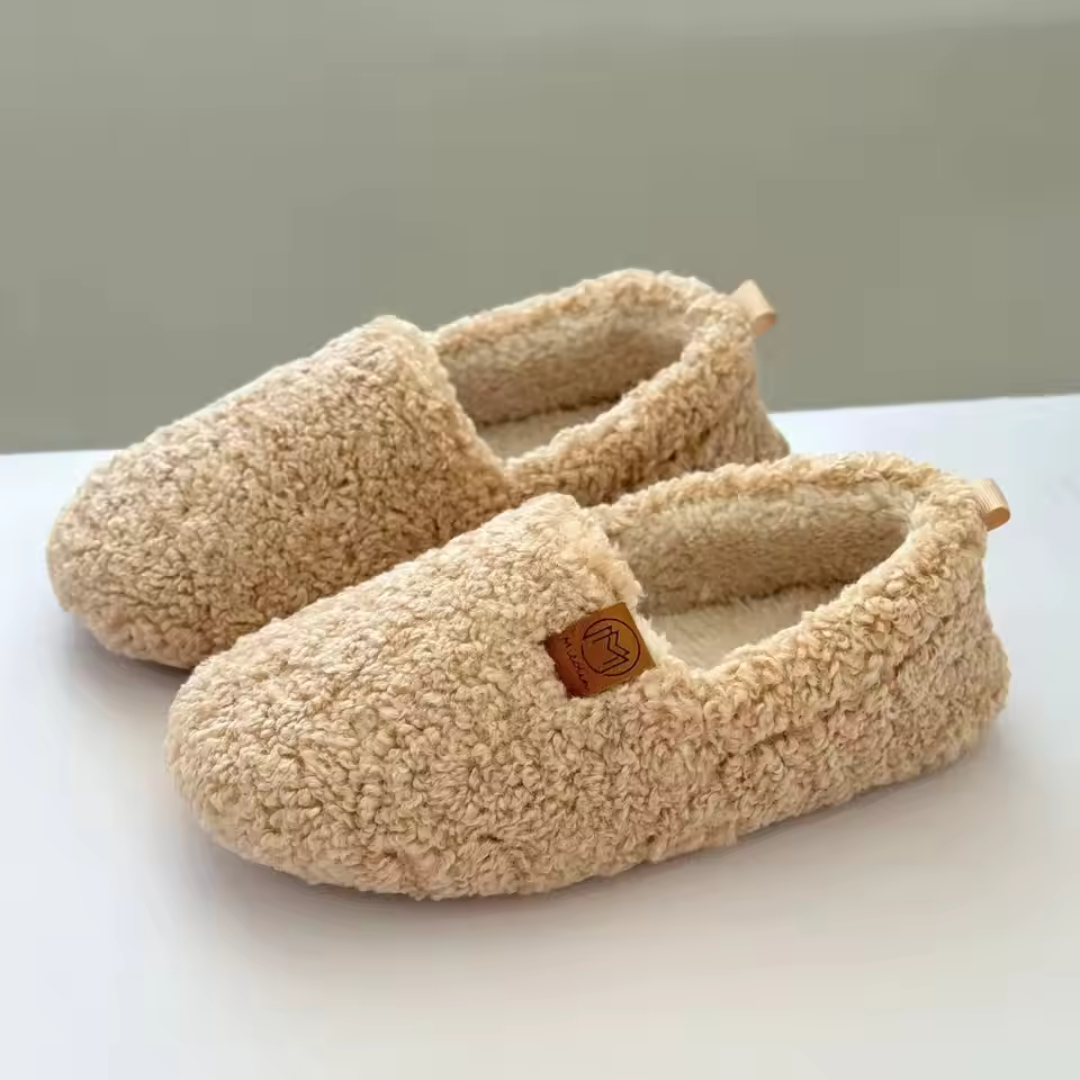 SnuggleStep™ – Varm Vinterslipper för Inomhusbruk med Mysigt Memory Foam