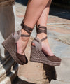 Basic brown wedges