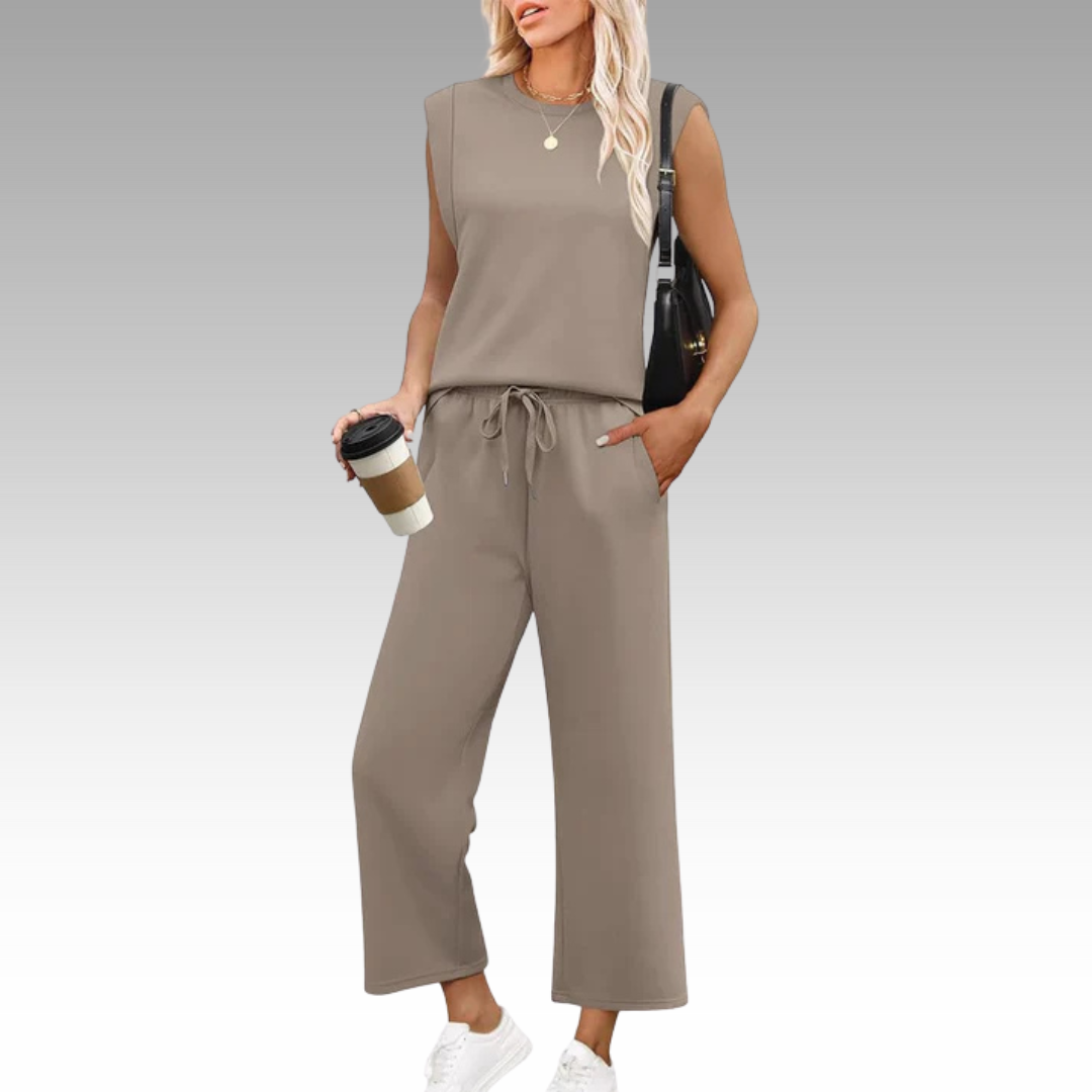 Evangeline™ - Feminint Tvådelat Set – Mjukt, Elegant och Stilrent