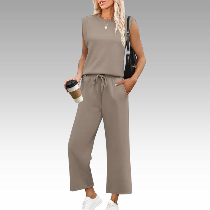 Evangeline™ - Feminint Tvådelat Set – Mjukt, Elegant och Stilrent