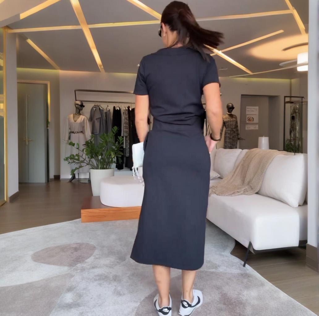 Cressida™ - Stilrent V-ringat Topp- och Kjolset